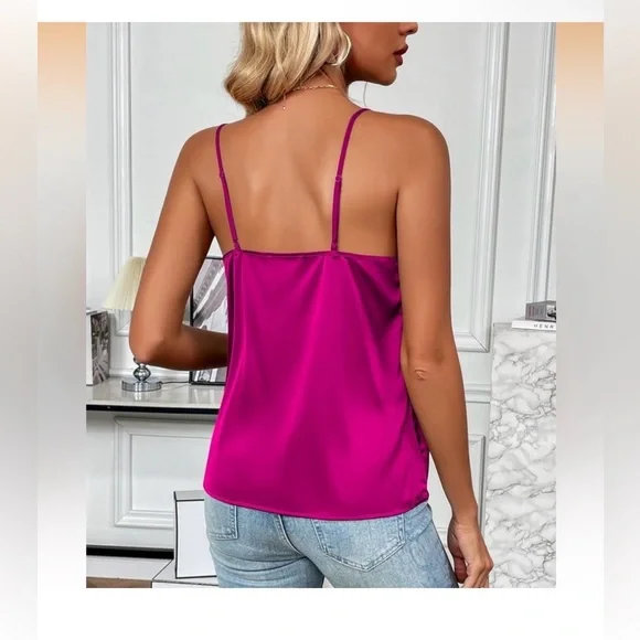 Zeagoo Fuchsia V-Neck Camisole - Picture 2 of 6